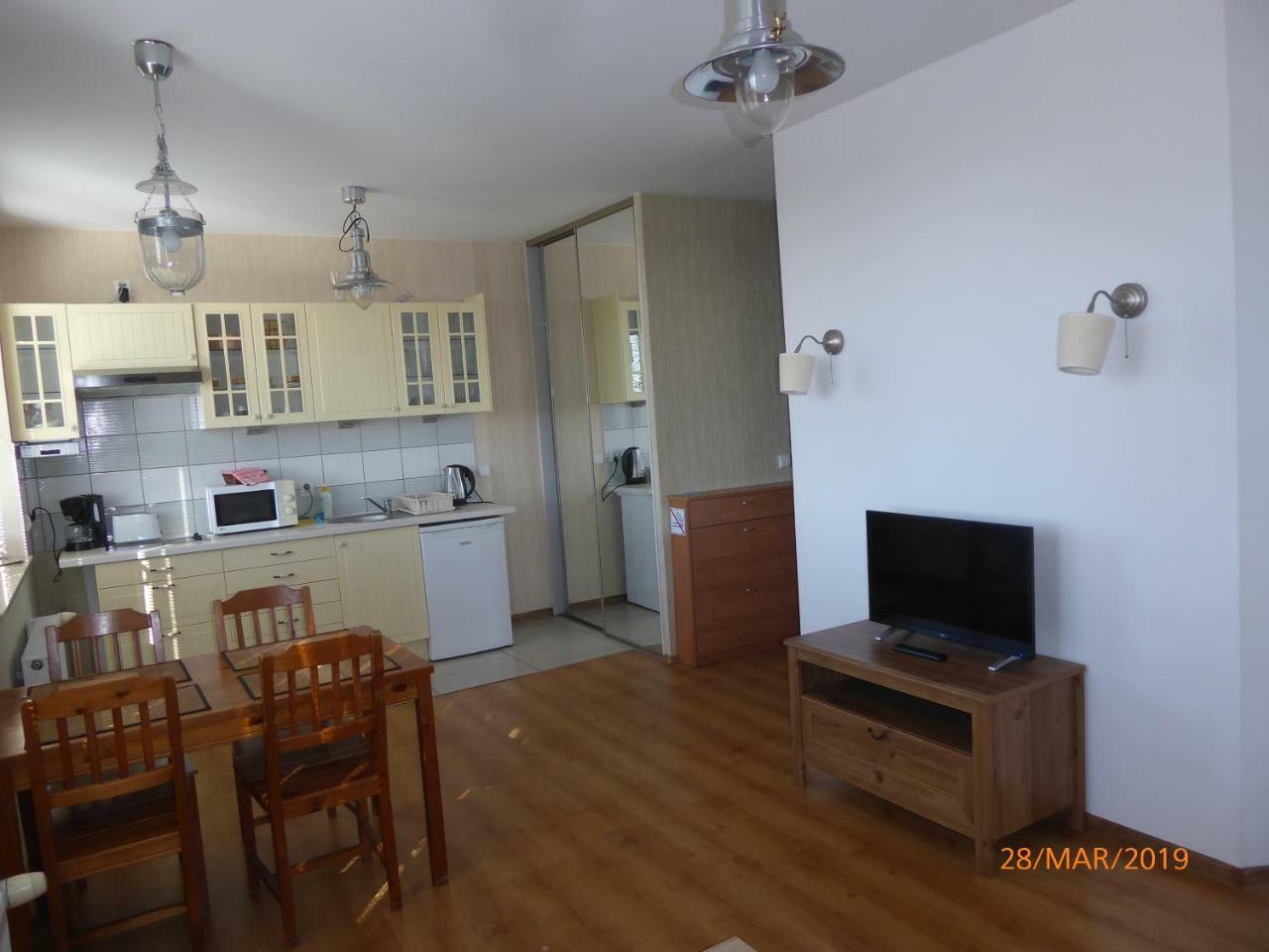Kantal Apartamenty Hel Esterno foto